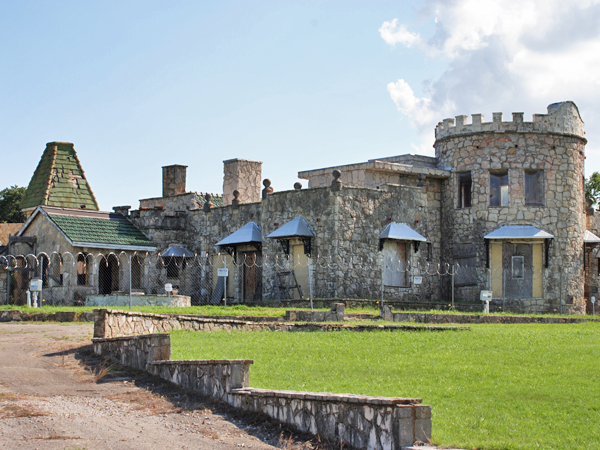 inverness castle heron fort worth