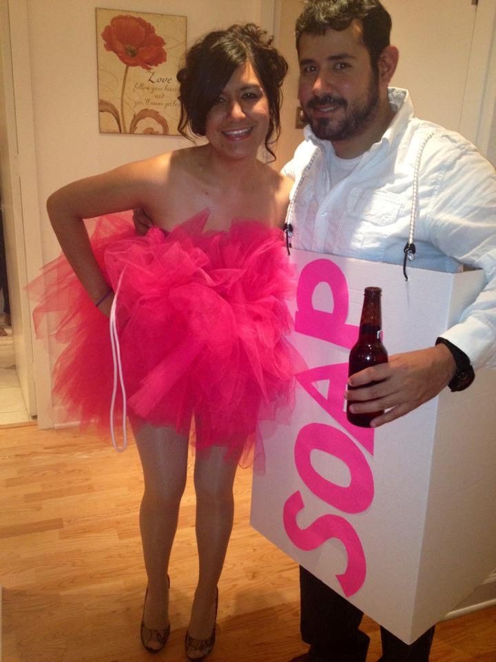 Halloween costumes for couples 